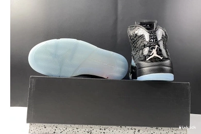 JORDAN AIR 633068-010 RETRO 5 "DOERNBECHER" DB 1207